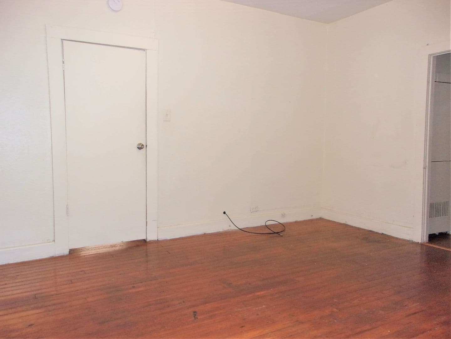 Oklahoma City Apartment: 523 SW 26th St