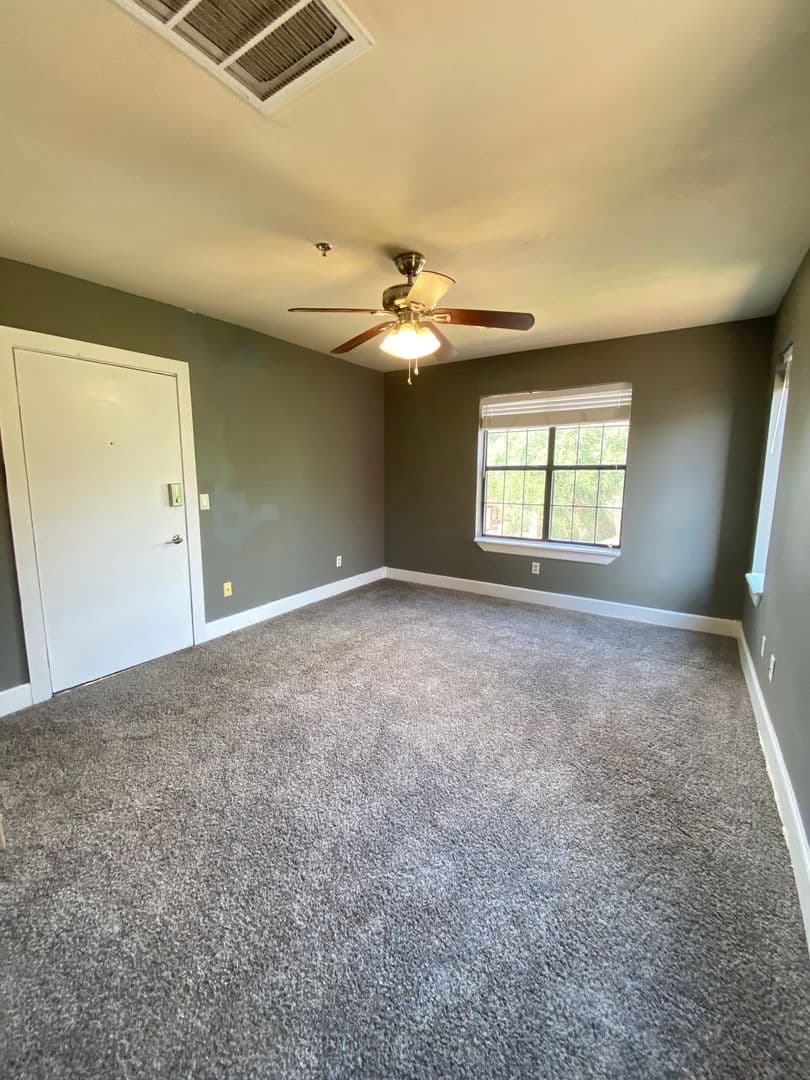Oklahoma City Apartment: 514 NW 27th St, Apt 2