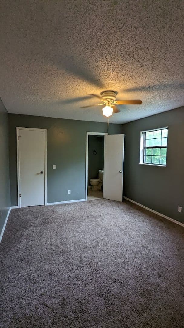 Bethany Apartment: 7934 NW 40th St