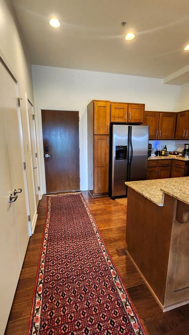 Oklahoma City House: 1 NE 2nd St Apt 409