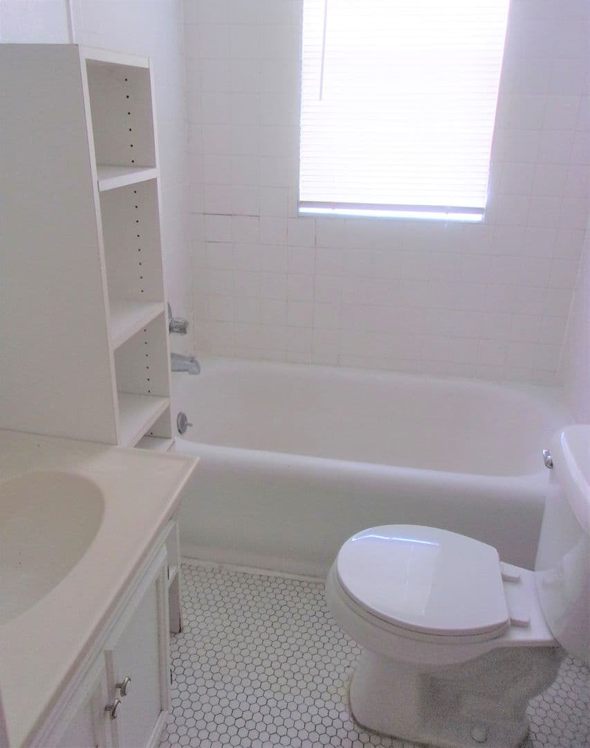 Oklahoma City Apartment: 3020 N Robinson