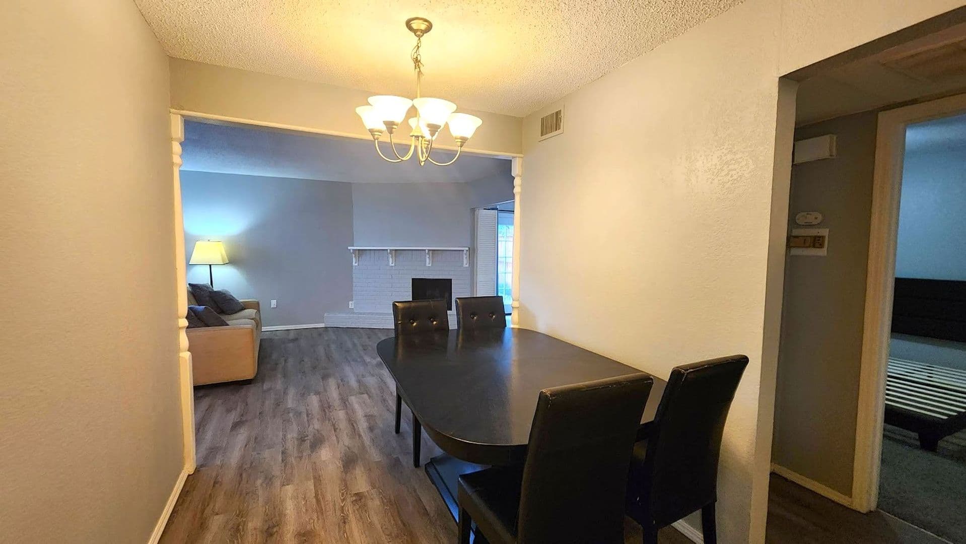 Oklahoma City House: 6704 N Meridian Ave, Unit A