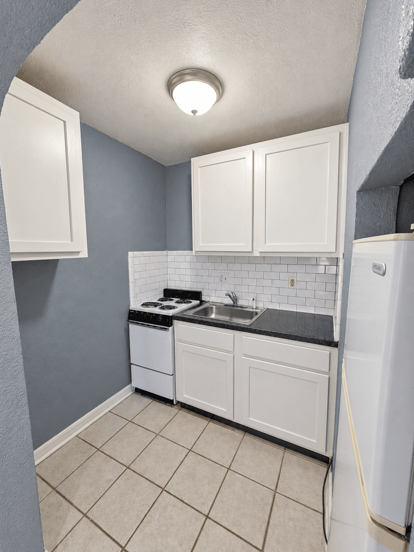 Oklahoma City Apartment: 714 NW 30th St