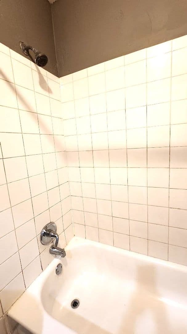 Oklahoma City Apartment: 514 NW 27th St, Apt 4