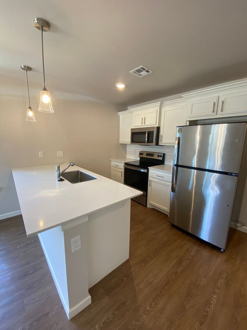 Oklahoma City Apartment: Summit Ridge