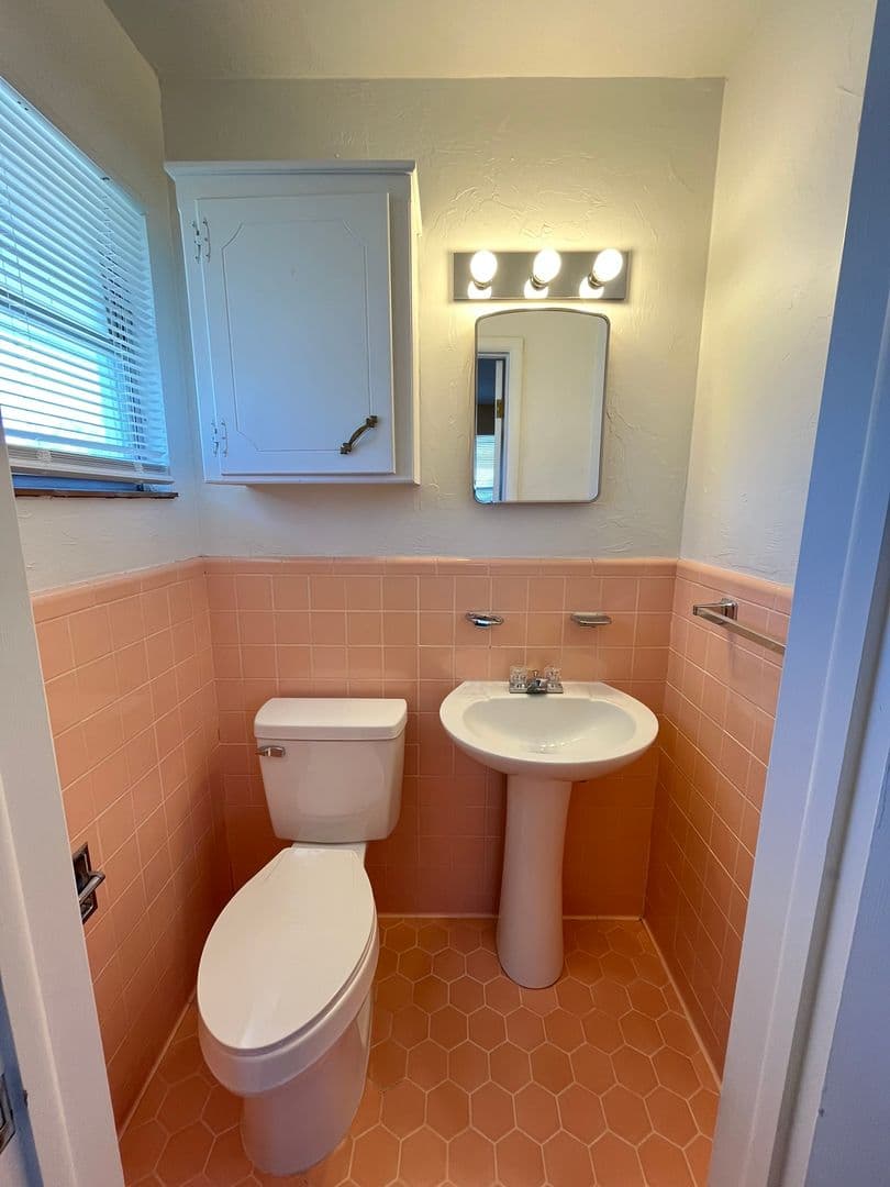 Oklahoma City Apartment: 3617 N Drexel Blvd