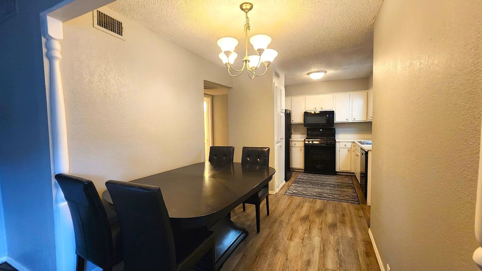 Oklahoma City House: 6704 N Meridian Ave, Unit A