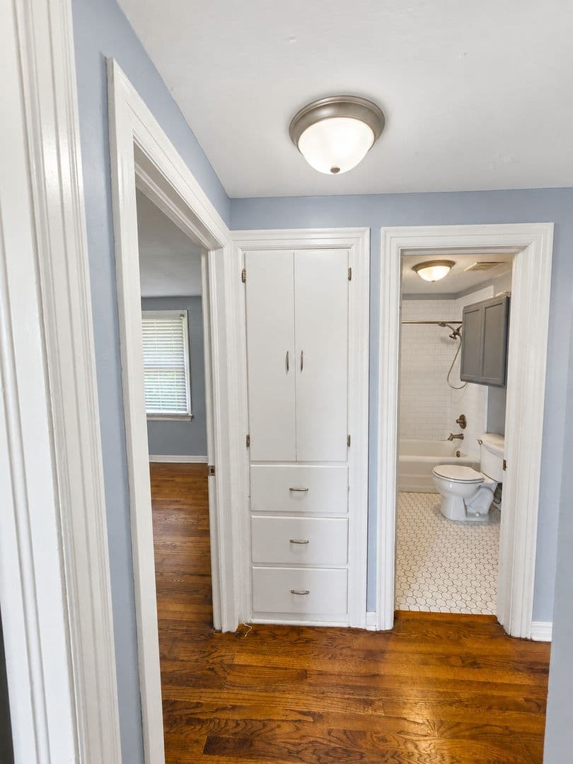 Oklahoma City Apartment: 2301 N Gatewood Ave