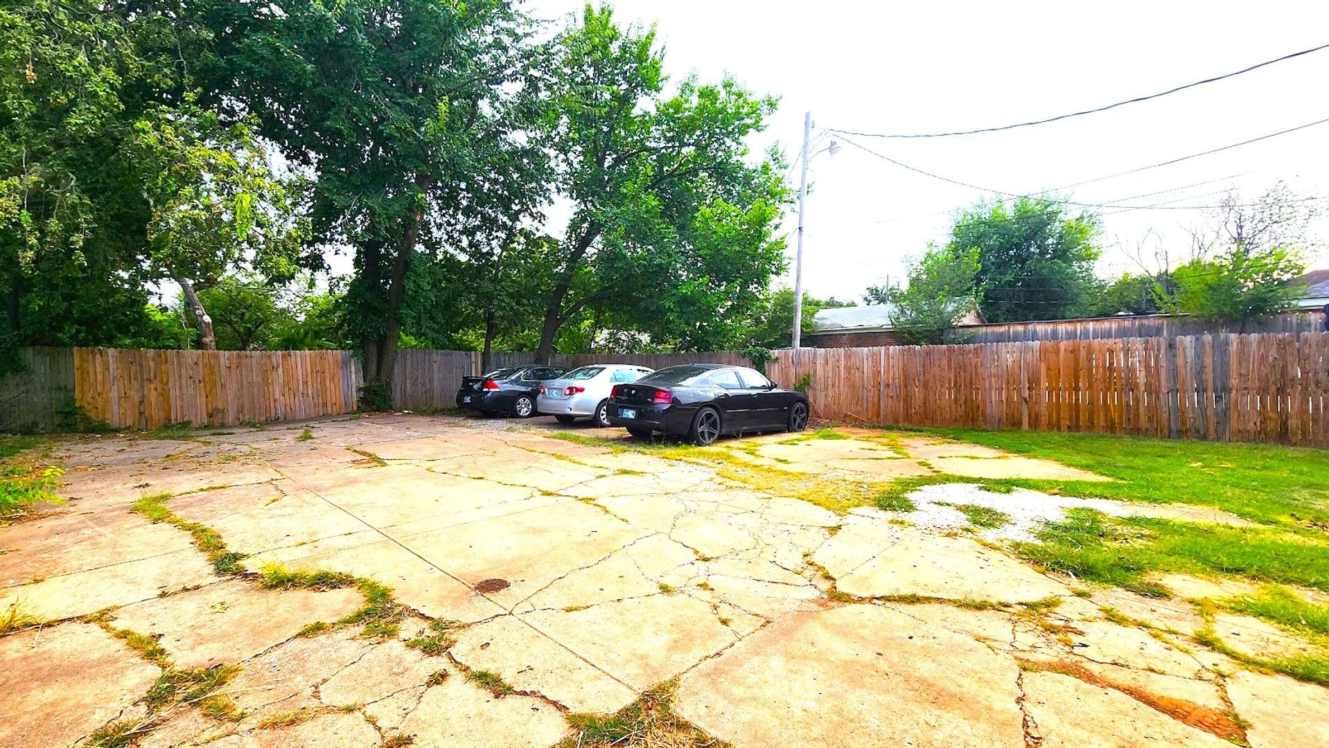Oklahoma City Apartment: 514 NW 27th St, Apt 4