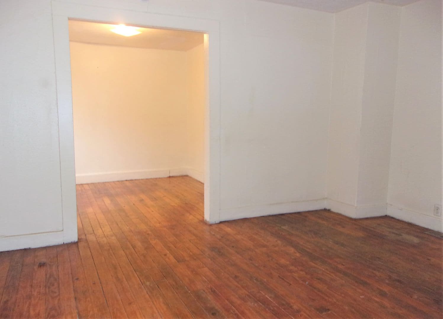 Oklahoma City Apartment: 523 SW 26th St