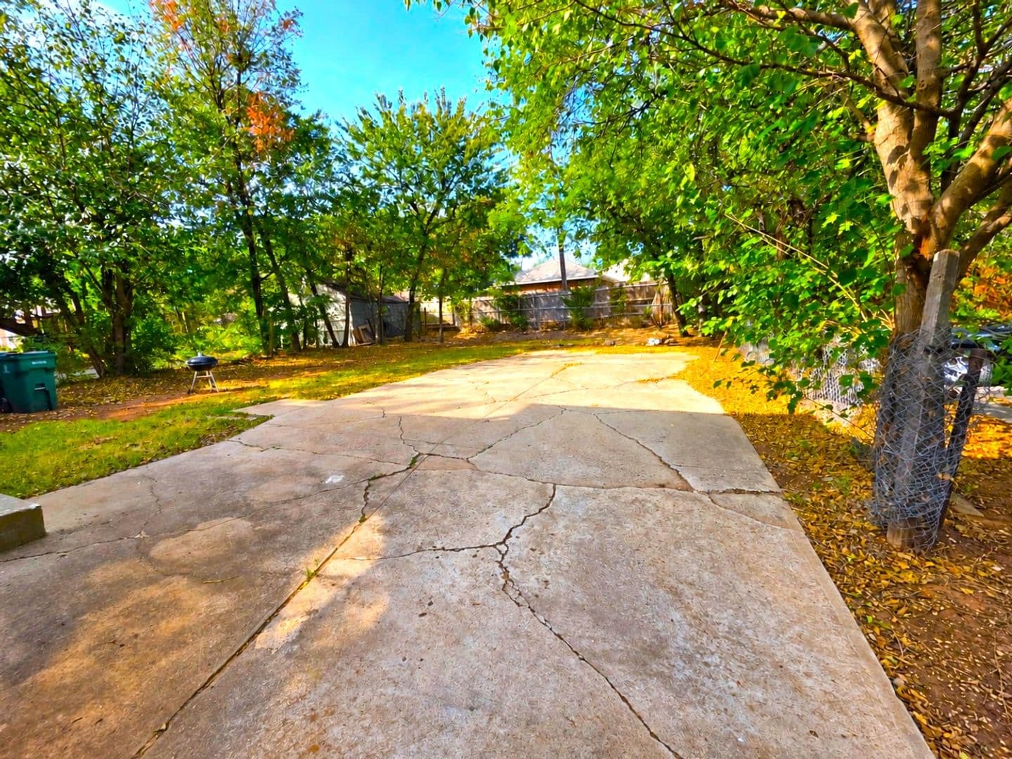 Oklahoma City Apartment: 2301 N Gatewood Ave