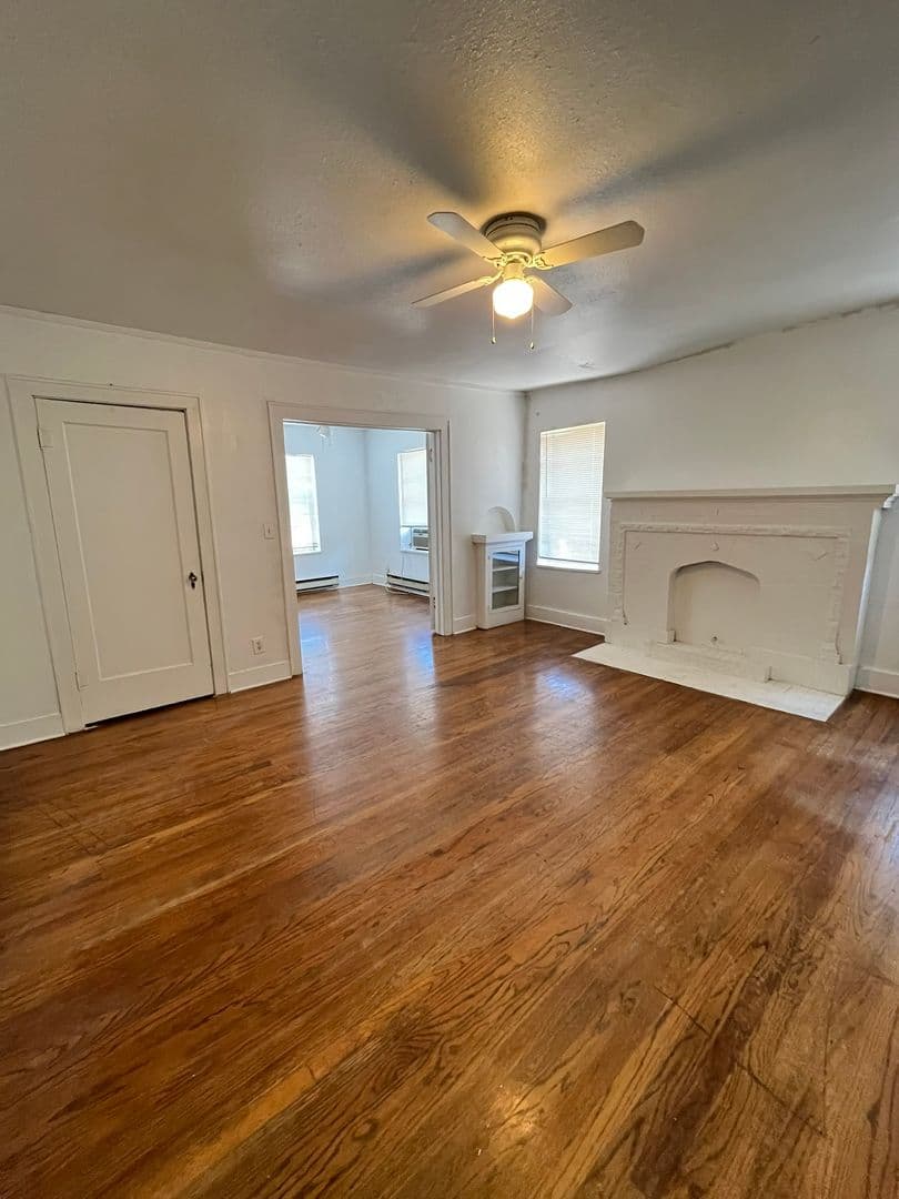 Oklahoma City Apartment: 3400 N Robinson Ave