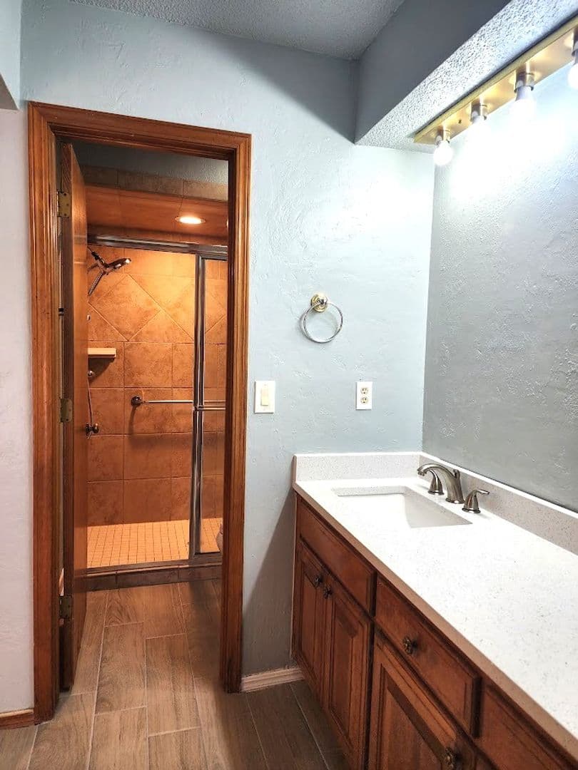 Oklahoma City House: 6313 Westway