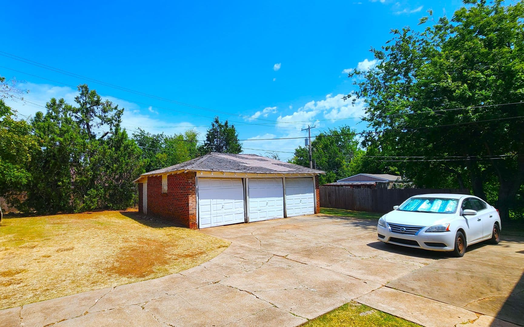 Oklahoma City Apartment: 525 NW 26th St