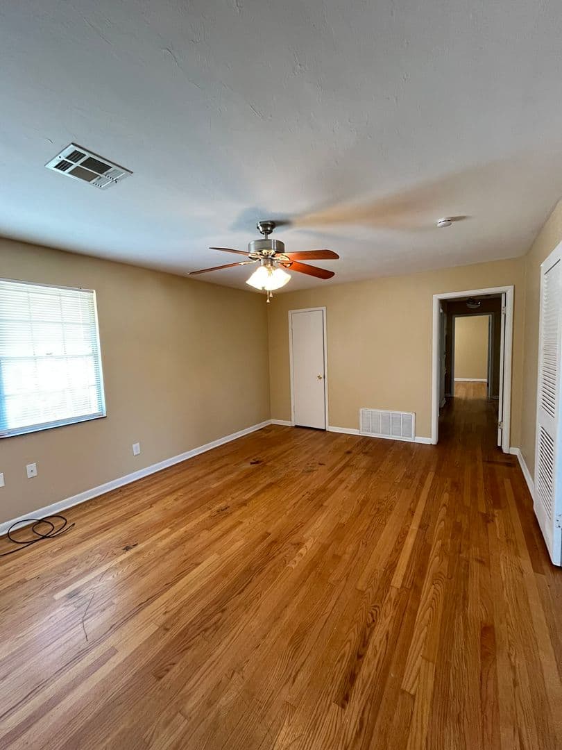 Oklahoma City Apartment: 3617 N Drexel Blvd