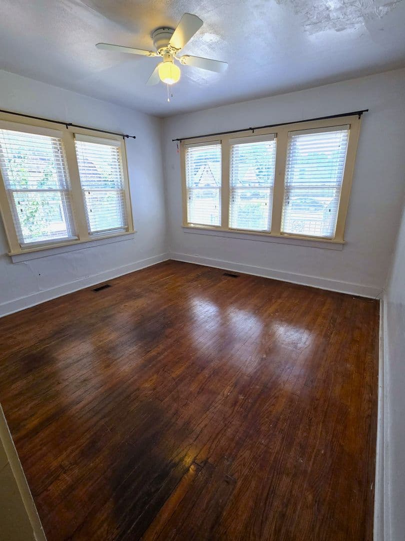 Oklahoma City House: 2765 NW 21st St