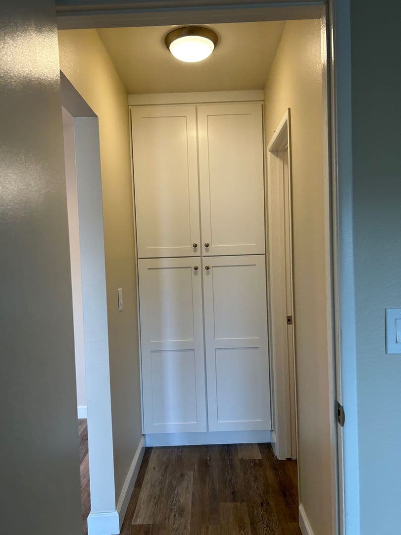 San Diego Apartment: 1560 Coronado Avenue