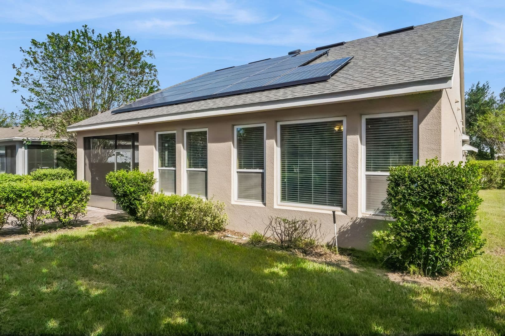 Groveland House: 374 Salt Marsh Lane