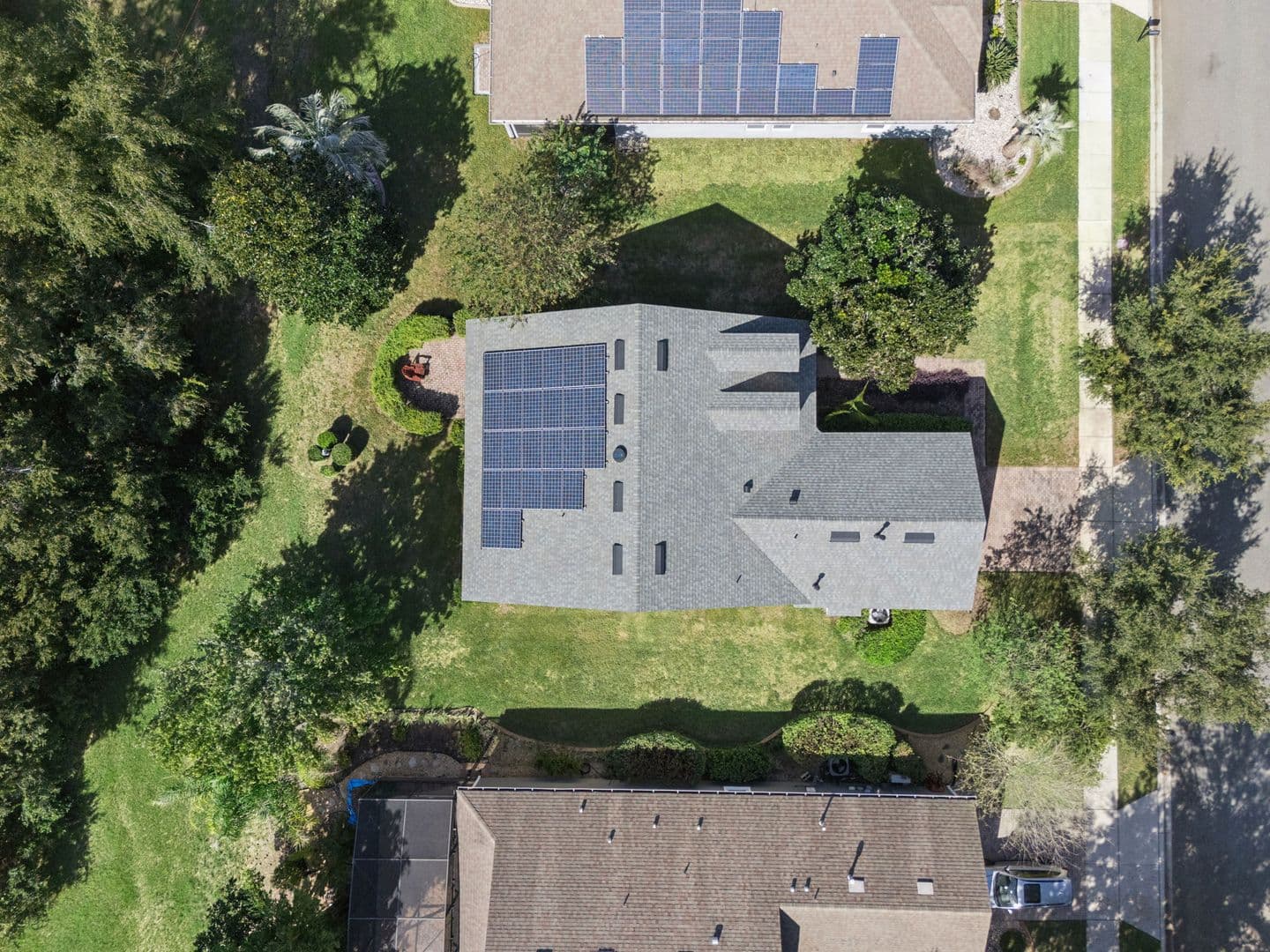 Groveland House: 374 Salt Marsh Lane