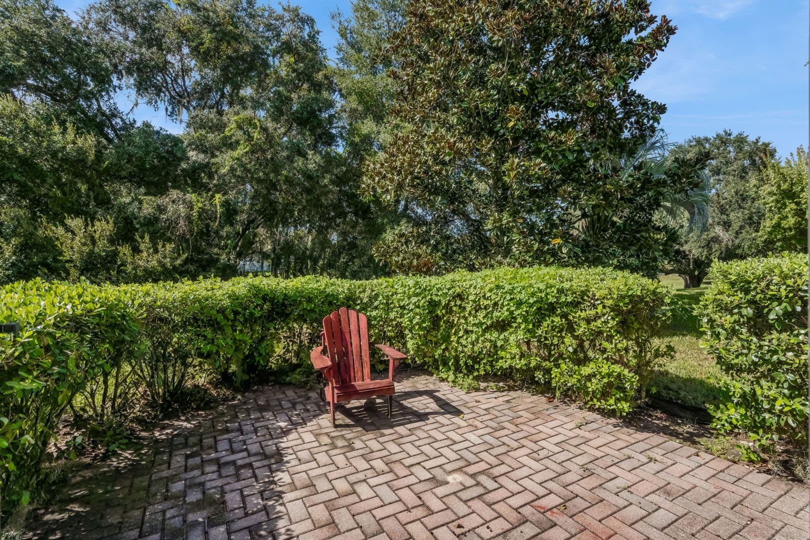 Groveland House: 374 Salt Marsh Lane