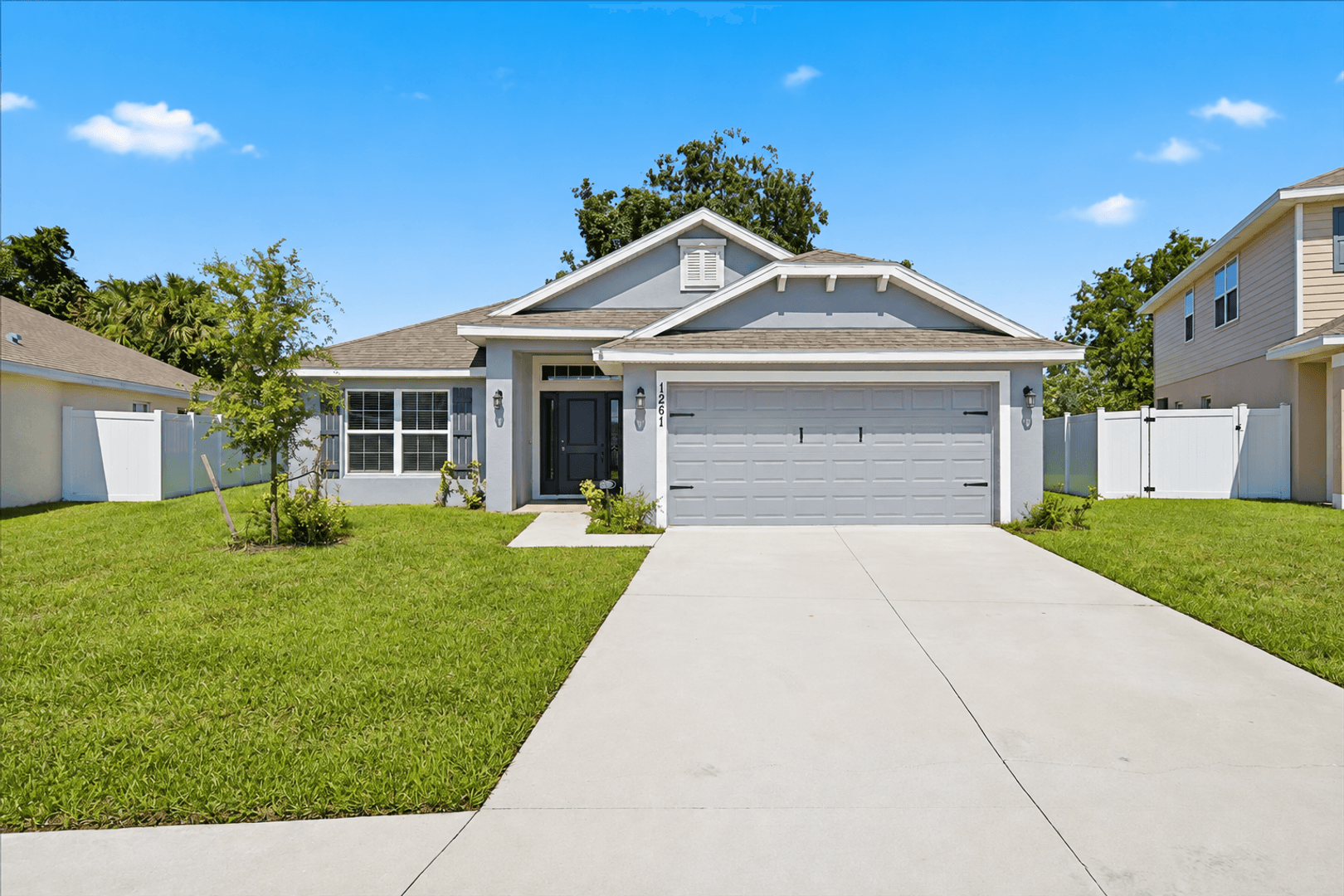 Cocoa House: 1261 Tupelo Circle