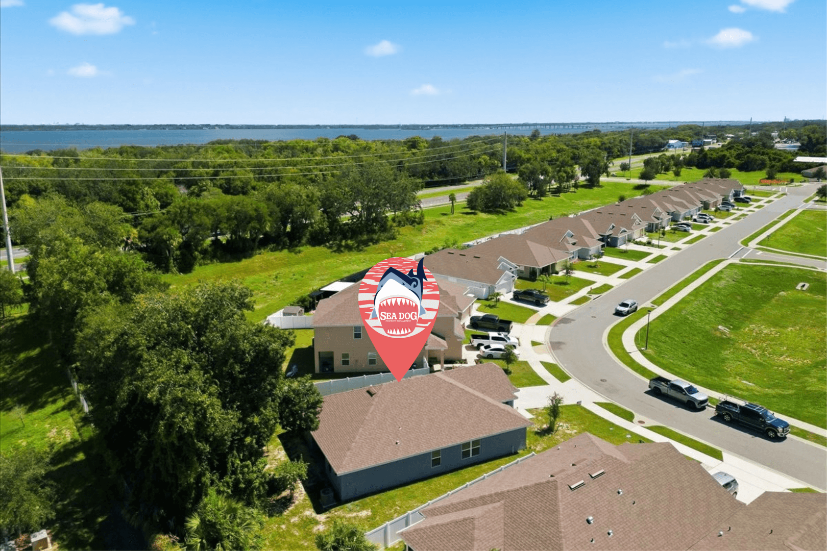 Cocoa House: 1261 Tupelo Circle