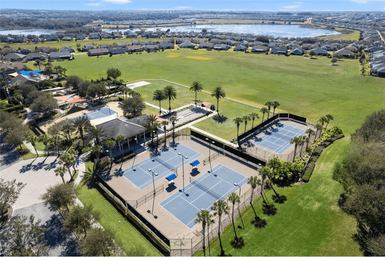 Groveland House: 374 Salt Marsh Lane