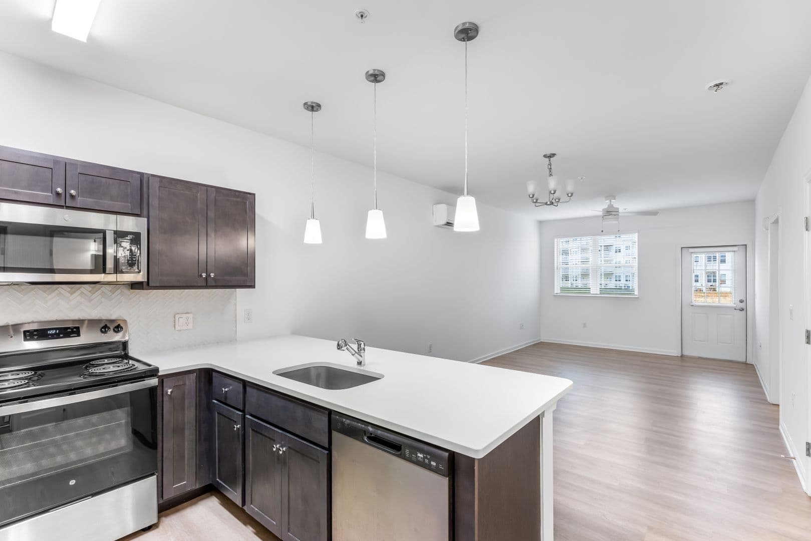 Rehoboth Beach Apartment: 32015 Azure Avenue