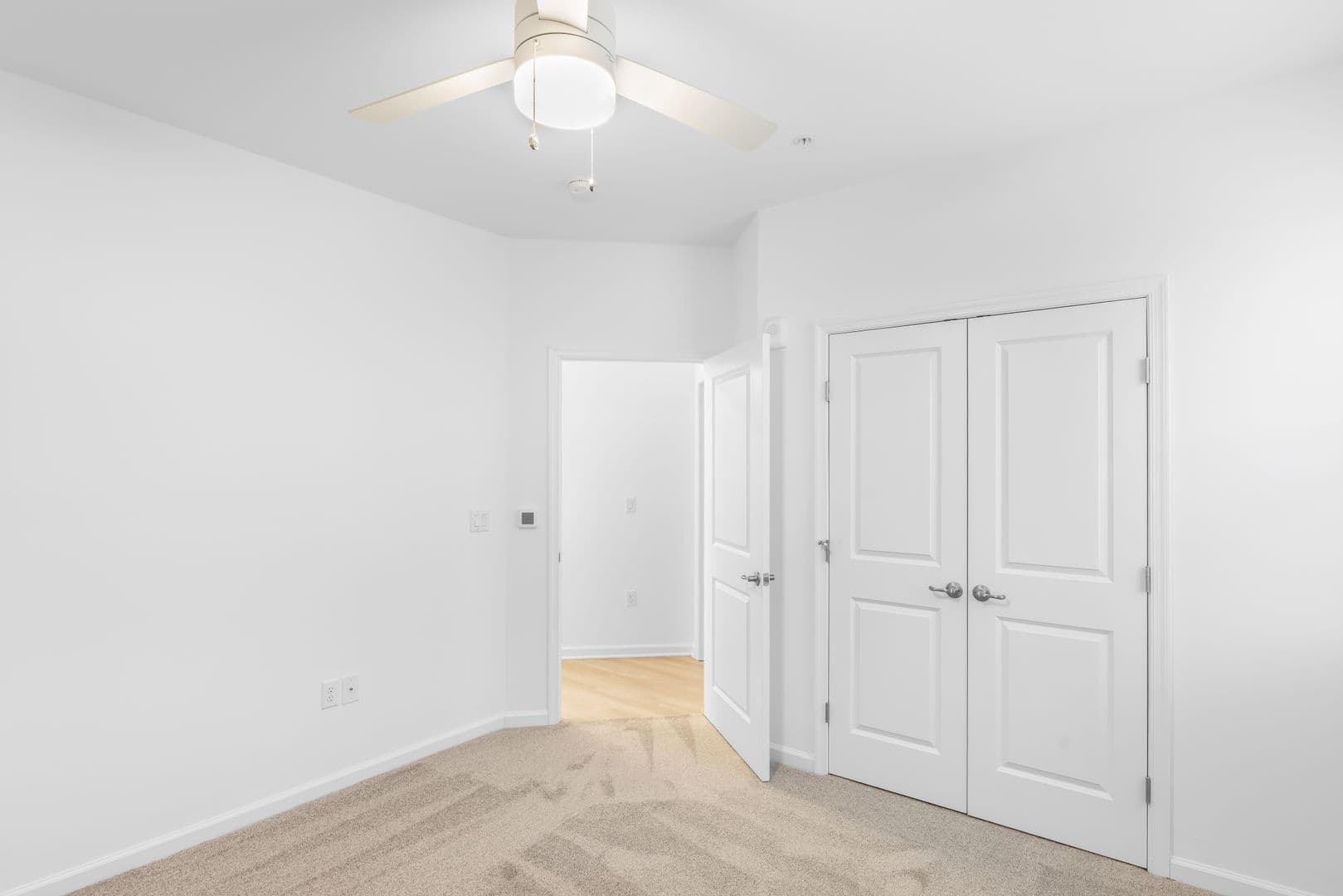 Rehoboth Beach Apartment: 32015 Azure Avenue