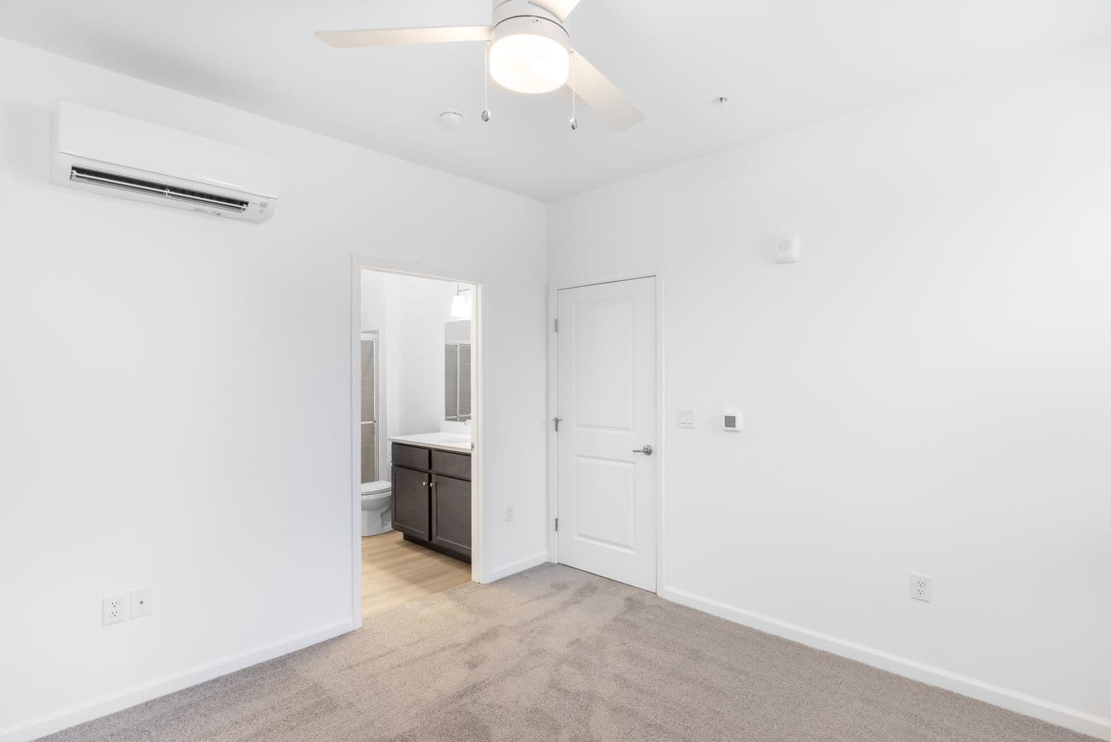 Rehoboth Beach Apartment: 32015 Azure Avenue