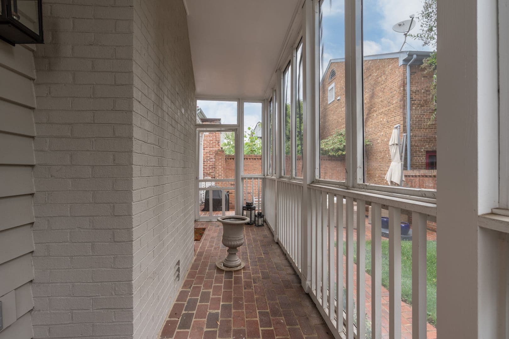 Alexandria Townhome: 504 S Pitt Street