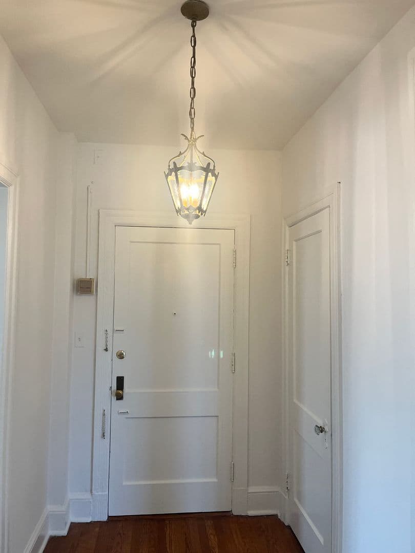 Alexandria Apartment: 906 Prince Street