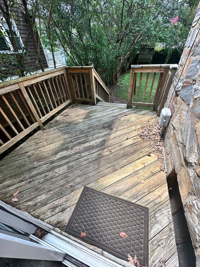 Alexandria House: 2702 Ridge Road Drive