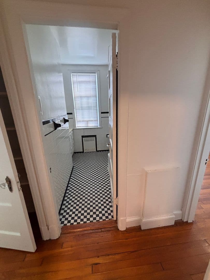 Alexandria Apartment: 400-426 E. Glendale St.