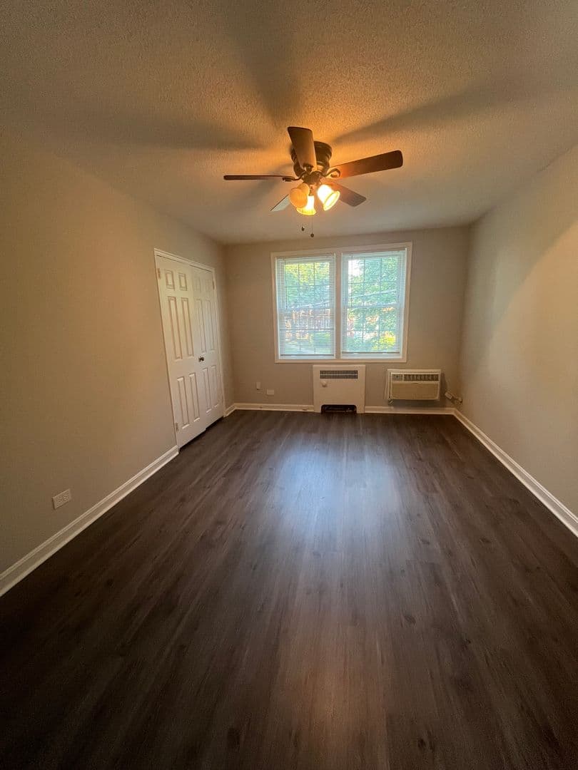 Arlington Condo: 212 N George Mason Dr #4