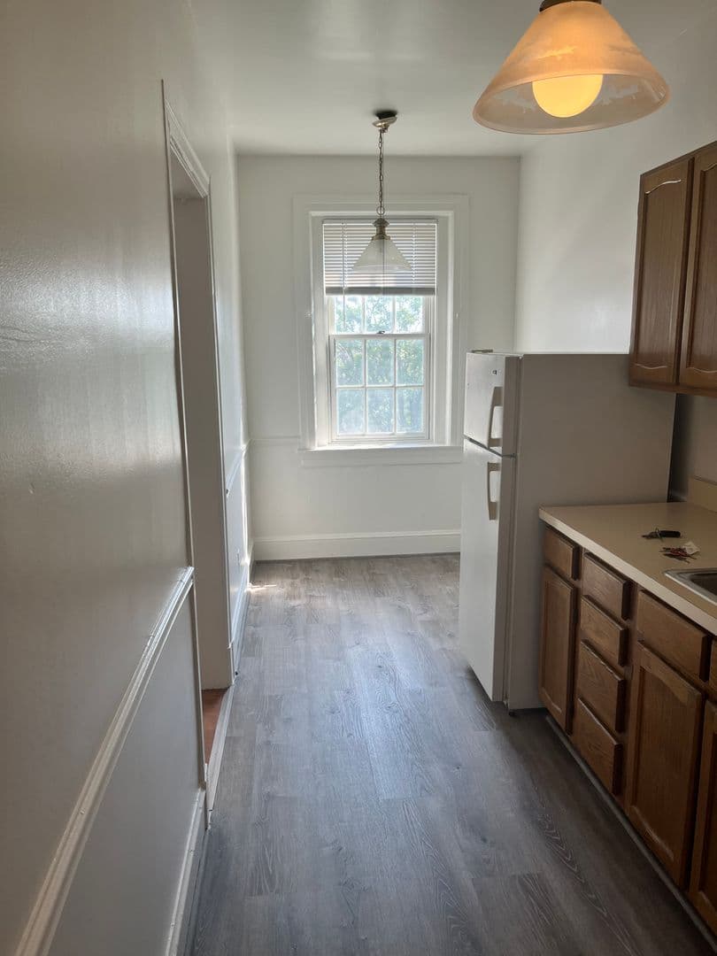 Alexandria Apartment: 906 Prince Street