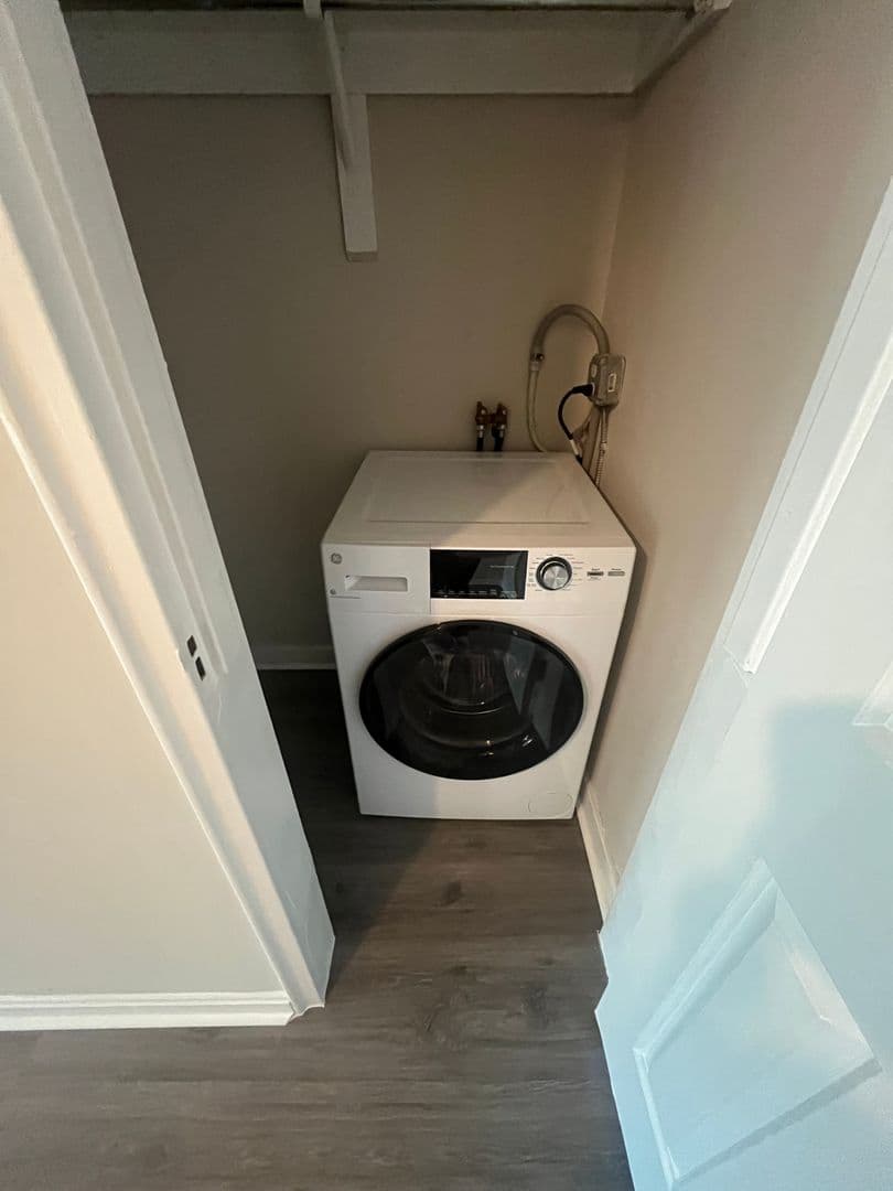 Arlington Condo: 212 N George Mason Dr #4