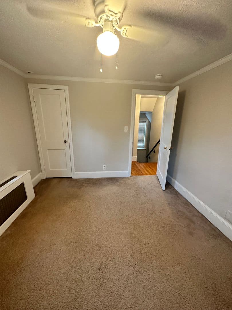 Alexandria House: 2702 Ridge Road Drive