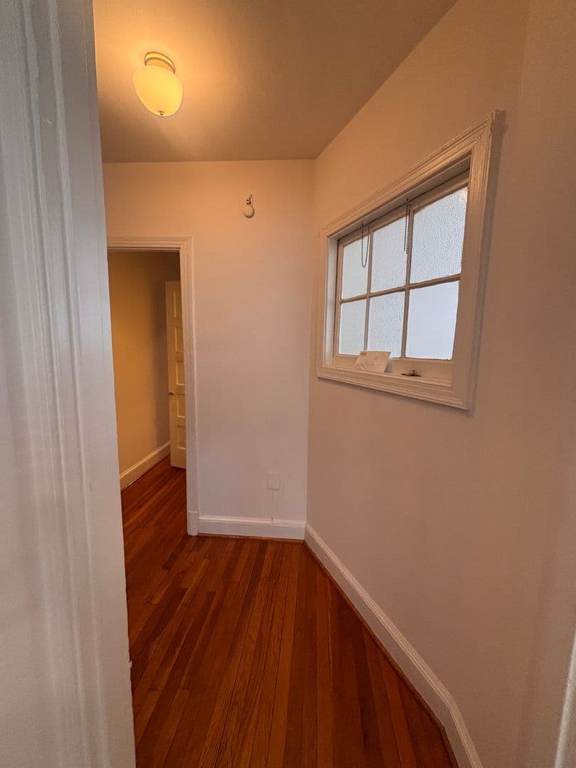 Alexandria Apartment: 400-426 E. Glendale St.