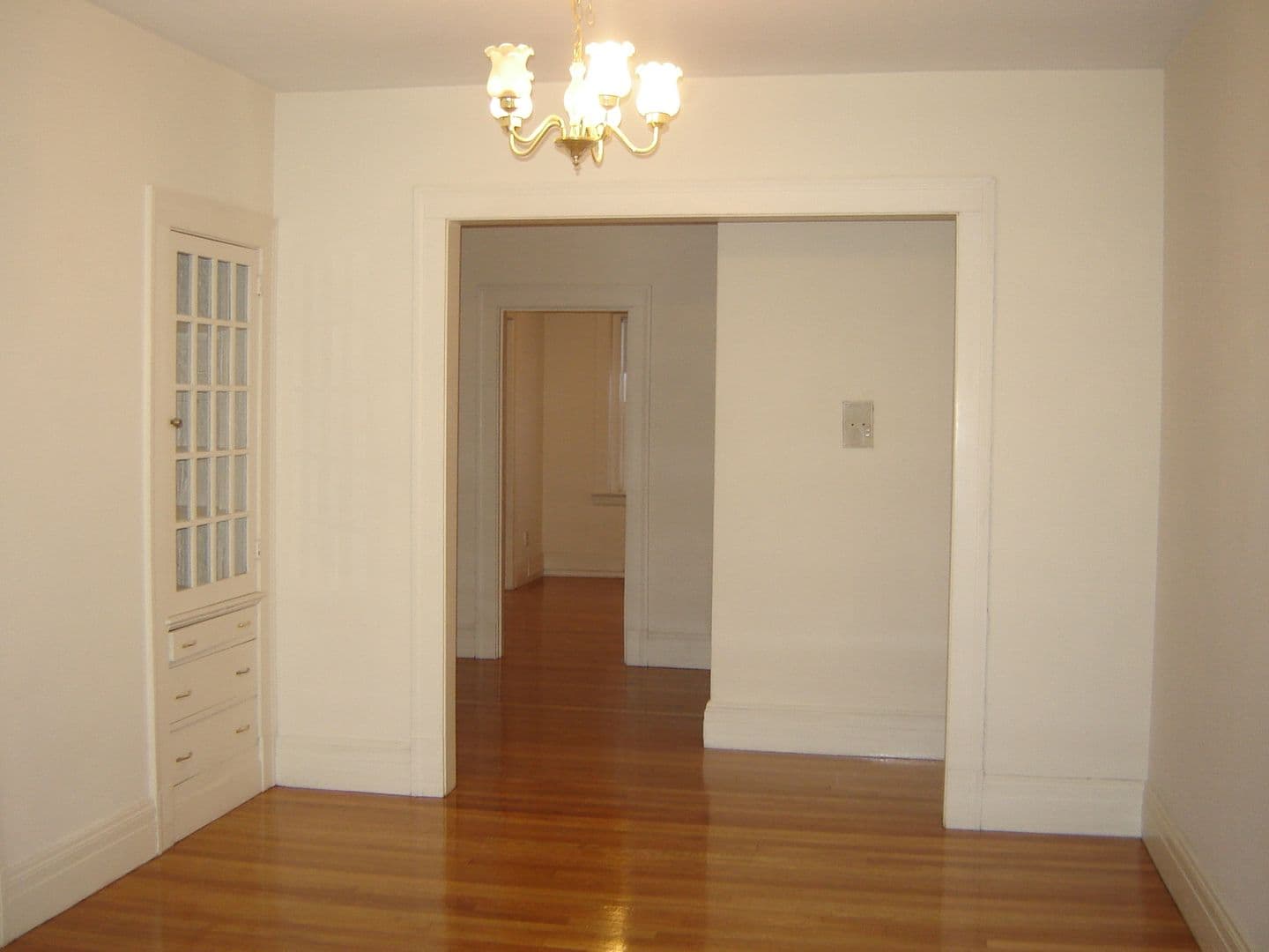 Springfield Apartment: 127-133 Sumner Avenue