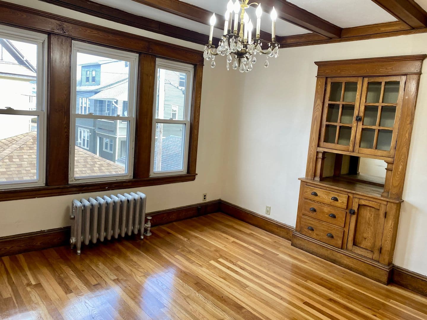 Springfield Apartment: 311-313 Fountain Street