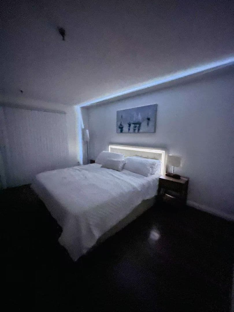 Pasadena Condo: 70 N. Catalina Ave.
