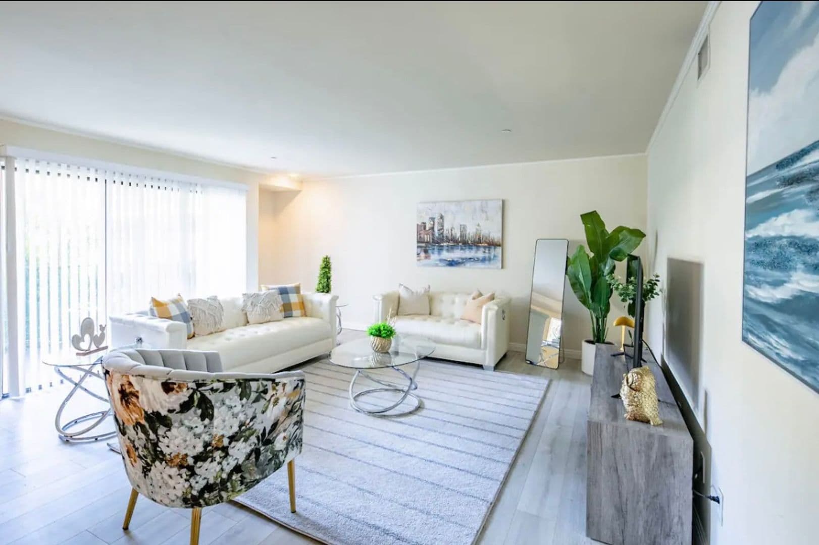 Pasadena Condo: 70 N. Catalina Ave.