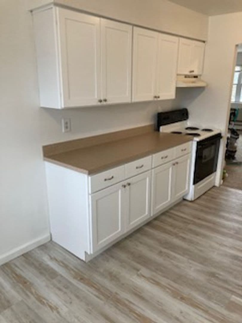 Bordentown Apartment: 100 Lucas Drive