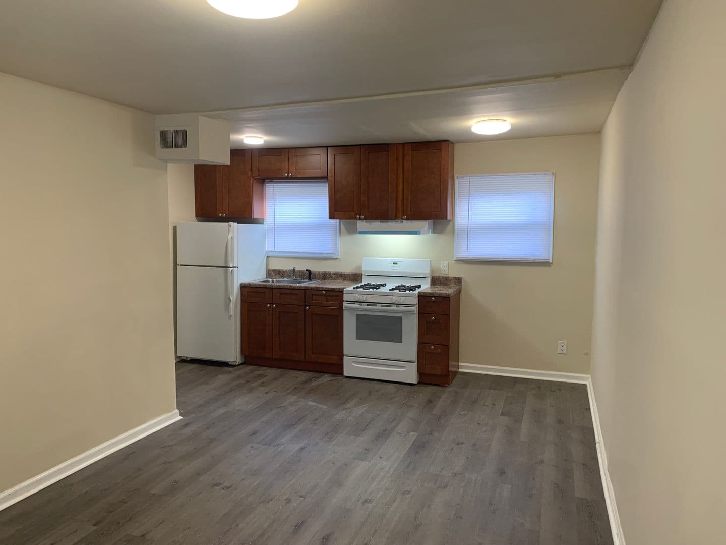 Long Branch Apartment: 175 Long Branch Avenue