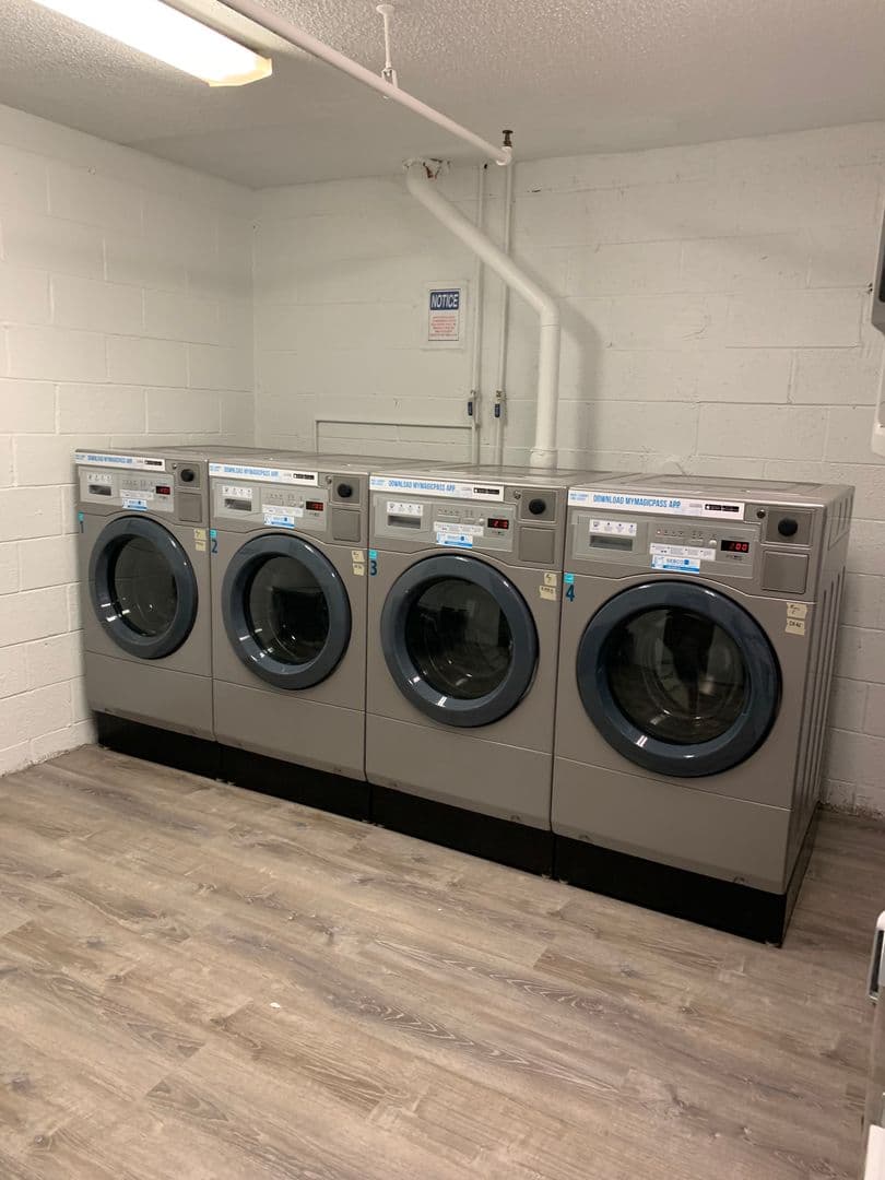 Stratford Apartment: 506 South White Horse Pike