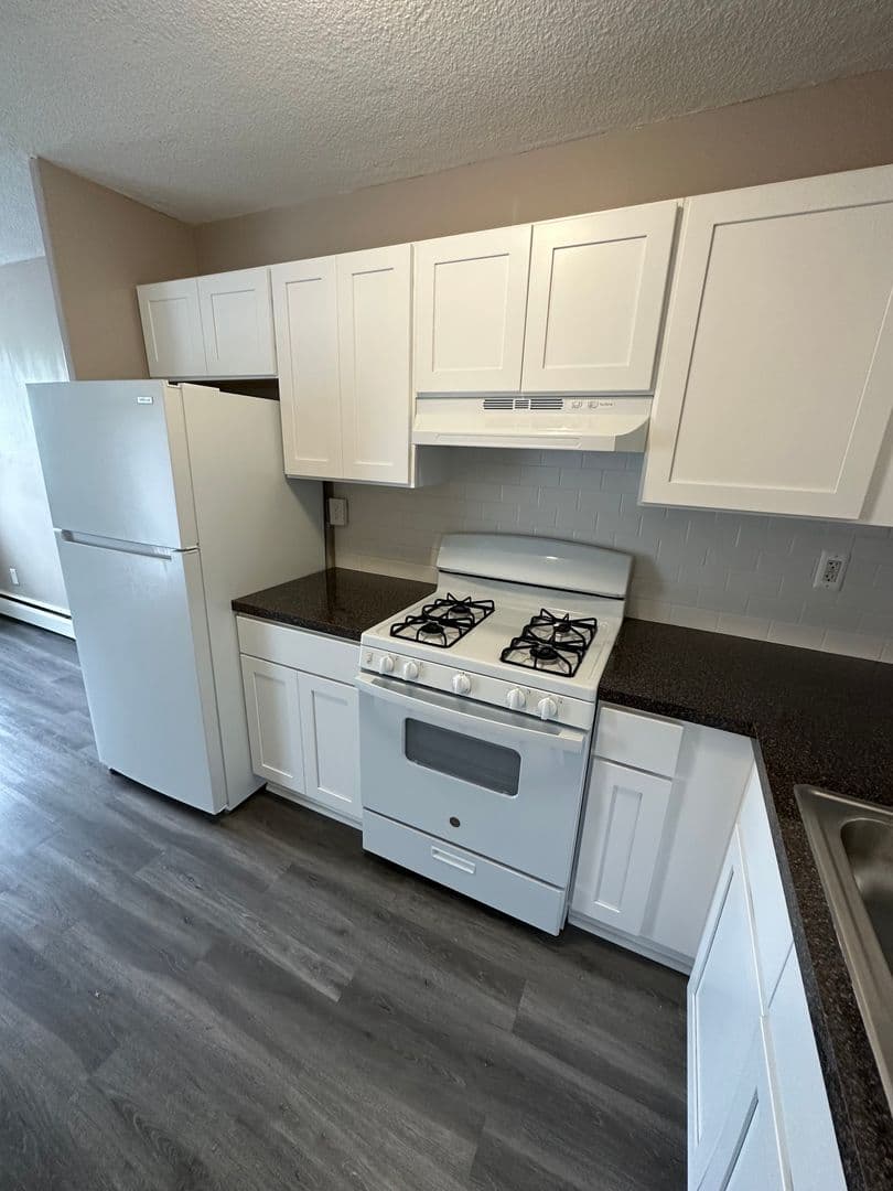 Audubon Apartment: 35 South White Horse Pike