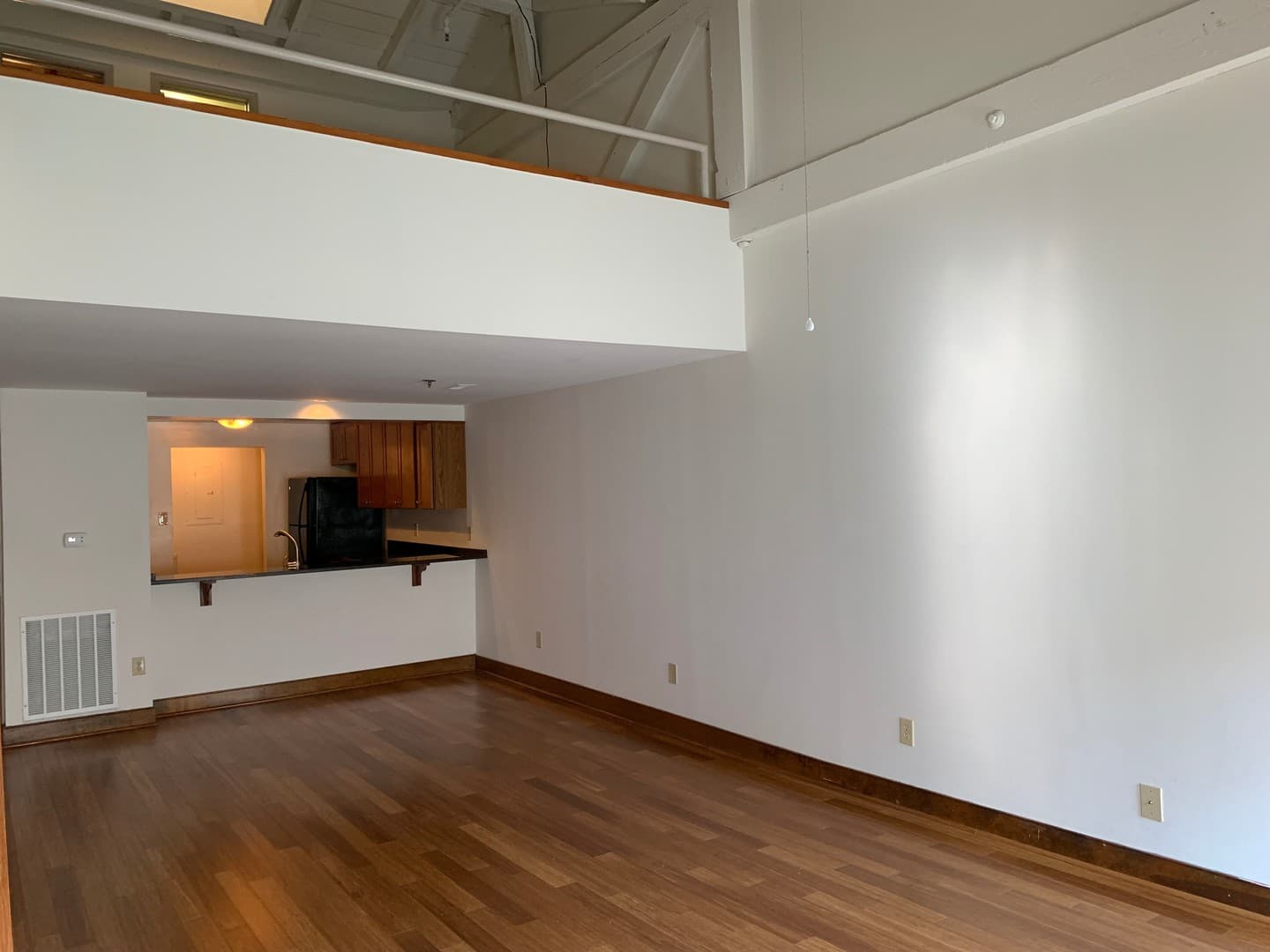 Richmond Apartment: 1901 E. Franklin Street