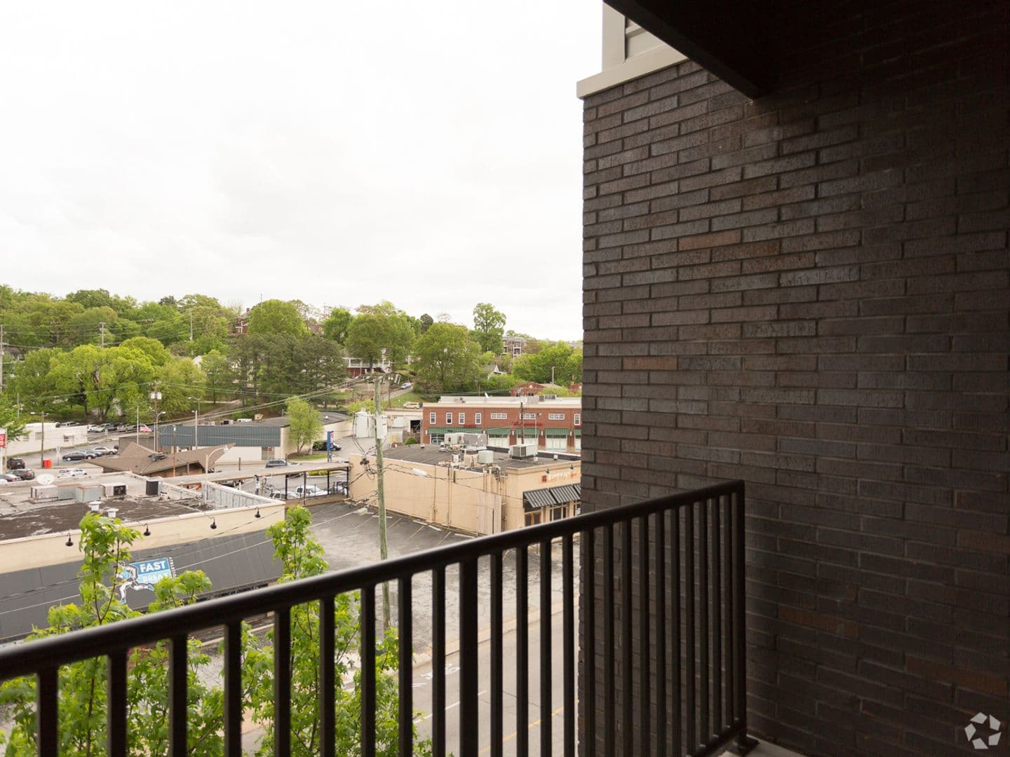 Chattanooga Apartment: 20 Cherokee Blvd