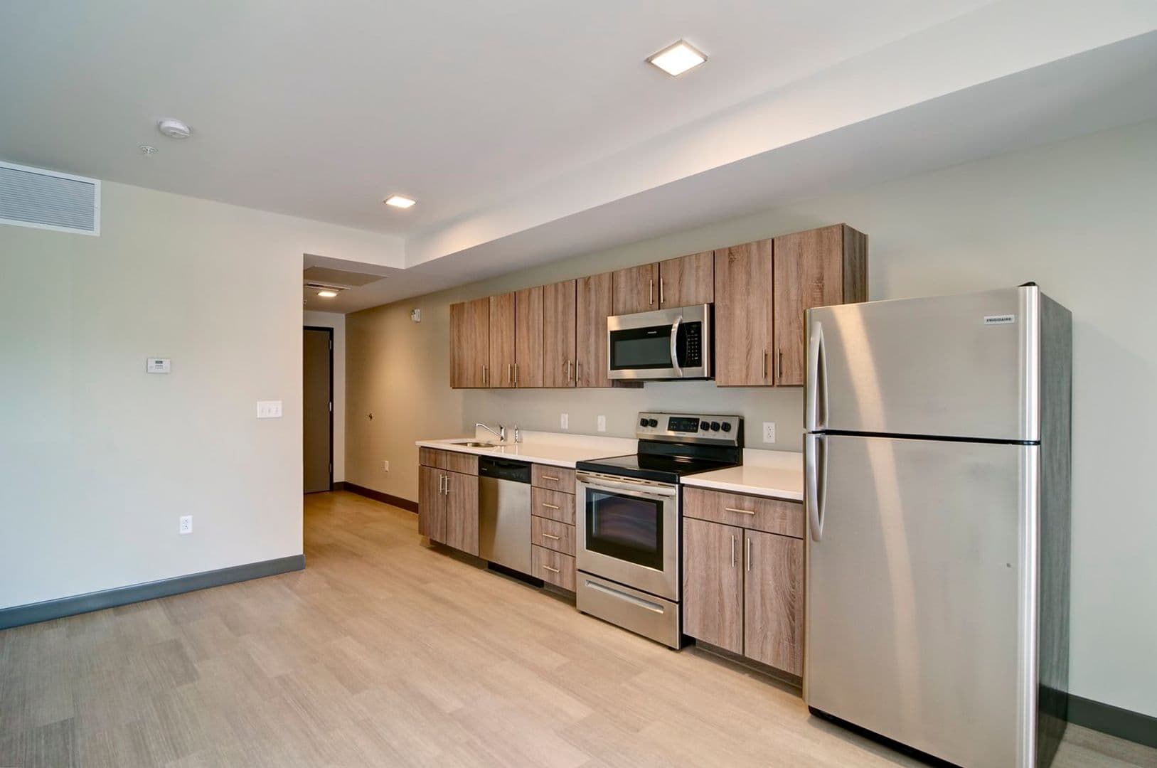 Chattanooga Apartment: 20 Cherokee Blvd